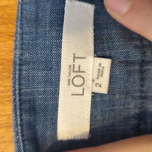 Loft Ann Taylor Blue Embroidered Shorts - Picture 3 of 3